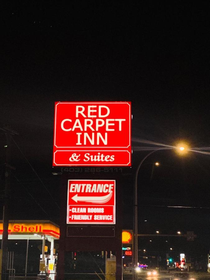 Red Carpet Inn & Suites Calgary Exterior photo